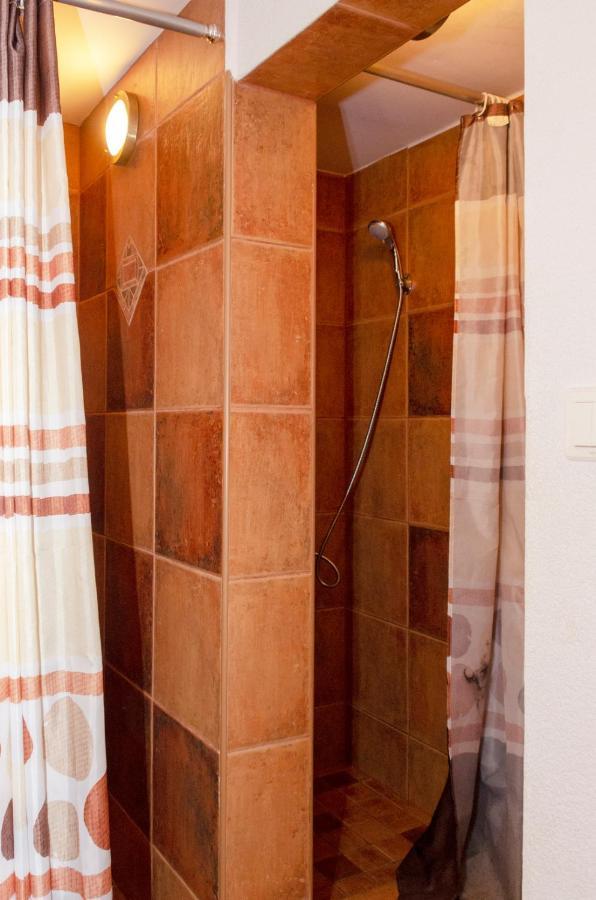Aqualand Chata - Sportove A Vycvikove Stredisko Zps Dedinky Buitenkant foto